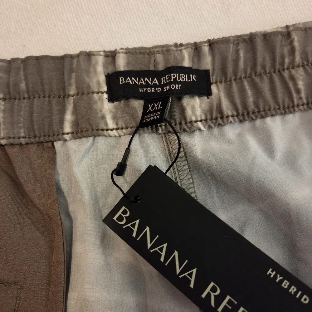 BANANA REPUBLIC NWT Hybrid Gray White Granite Quick Dry Performance Shorts SZ 2X